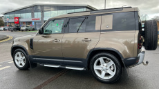 Land Rover Defender 3.0 D250 SE 110 5dr Auto Diesel Estate